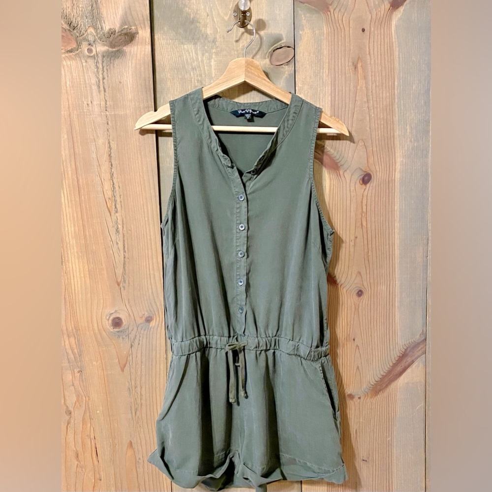 Velvet Heart Army Green Utility Romper Size S